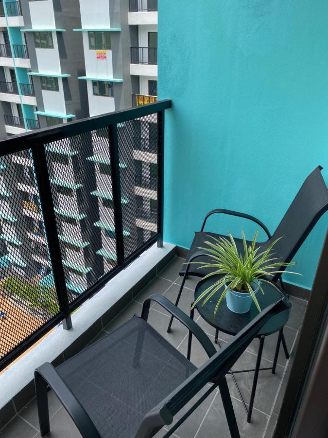 Zima Homestay@Kajang2 Bagian luar foto